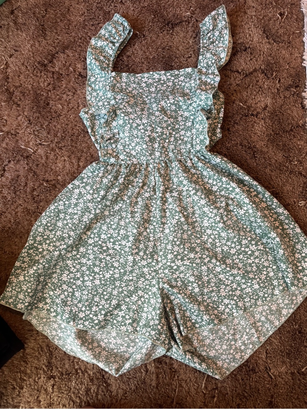 SHEIN Green Floral Backless Romper with Ruffle Straps